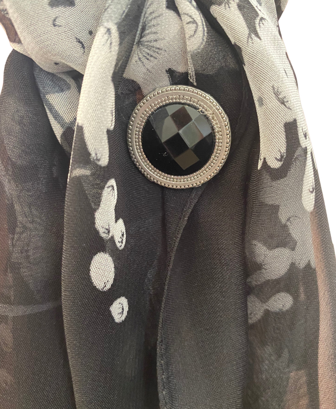 Black Crystals Magnet Button Set